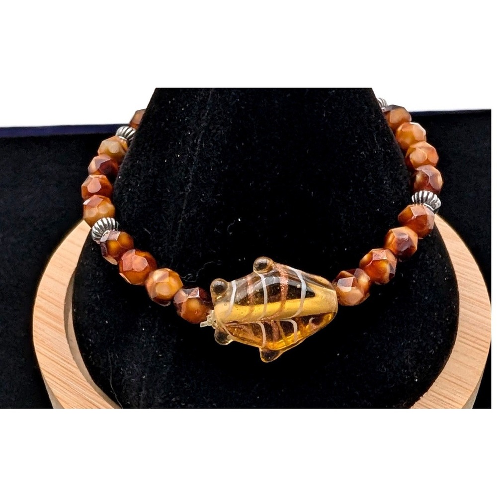 Tigers Eye Faceted Bead Bracelet Glass Fish Silver Tone Spacers Brown Amber